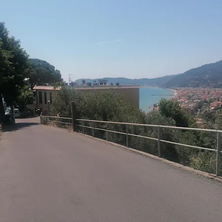 Mare & Relax Vacanze Liguria * Alassio